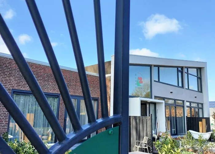 Blom Studio's Апарт-отель